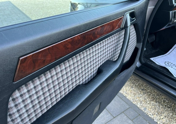 Mercedes-Benz Klasa E cena 79900 przebieg: 241000, rok produkcji 1995 z Wołomin małe 352